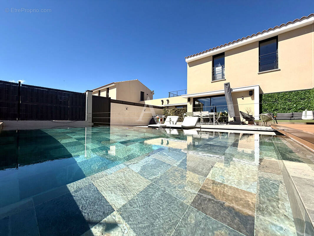 Maison à FOS-SUR-MER