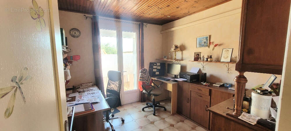 Maison à SAINTE-VALIERE