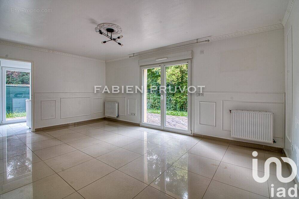 Photo 1 - Maison à MONTIGNY-LES-CORMEILLES