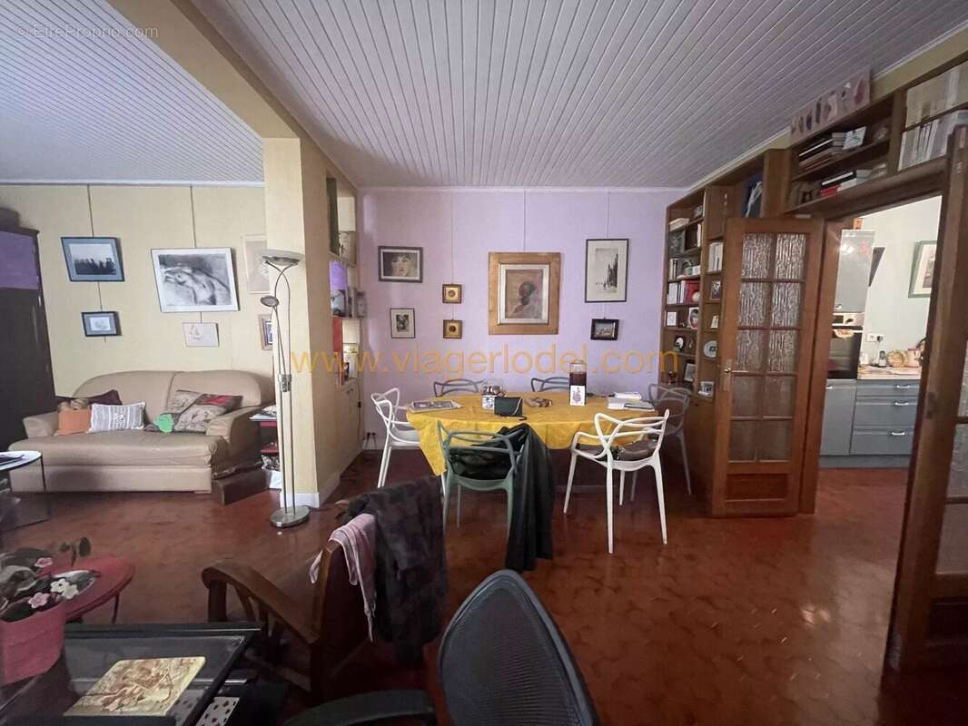Appartement à PARIS-11E