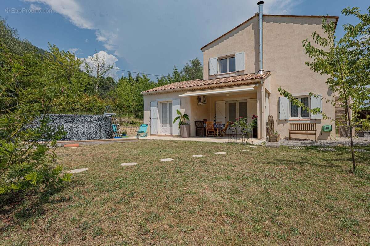 Maison à PIERREFEU