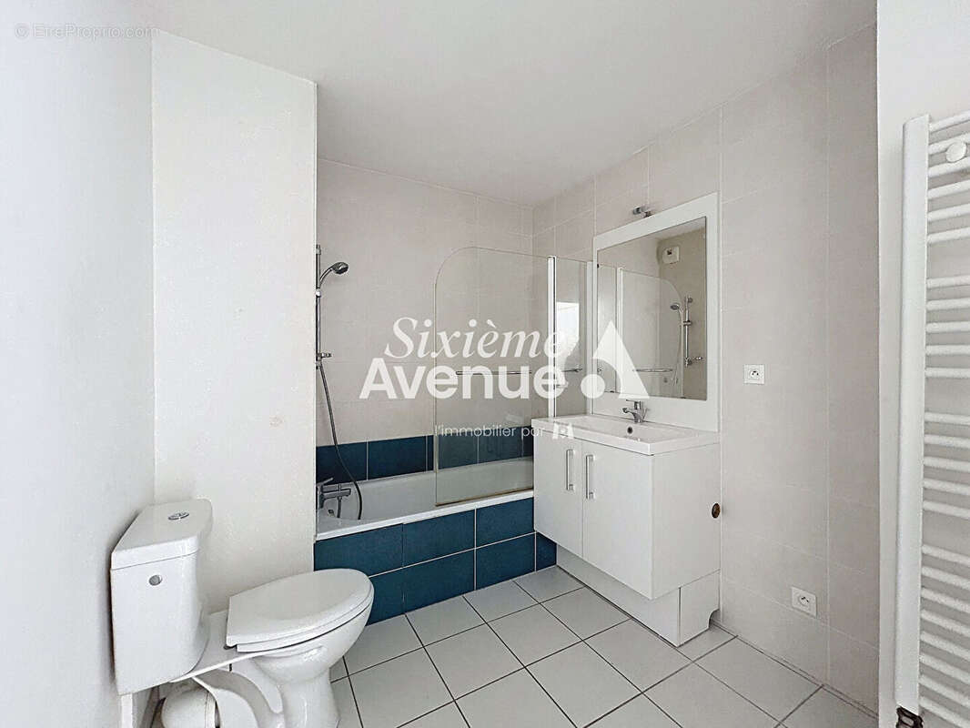 Appartement à DECINES-CHARPIEU