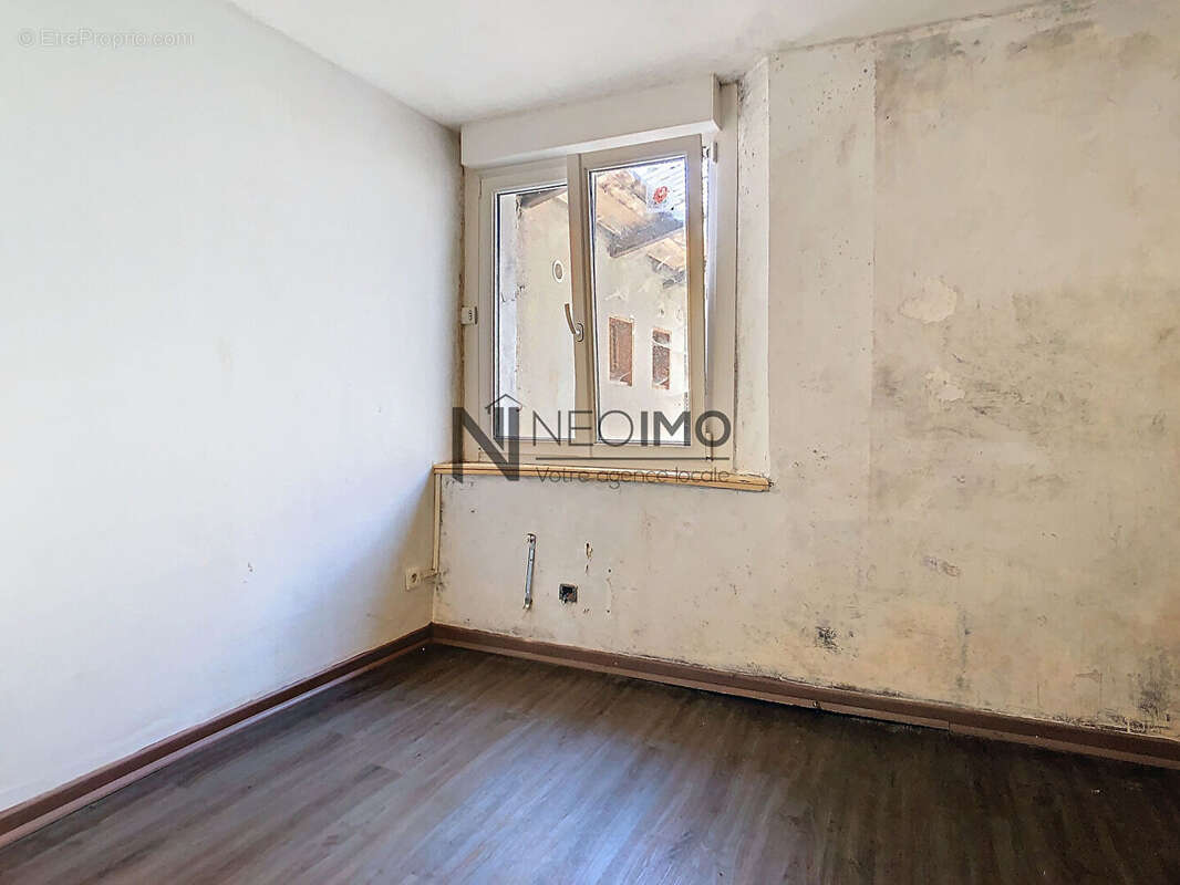 Appartement à NEUFCHATEAU