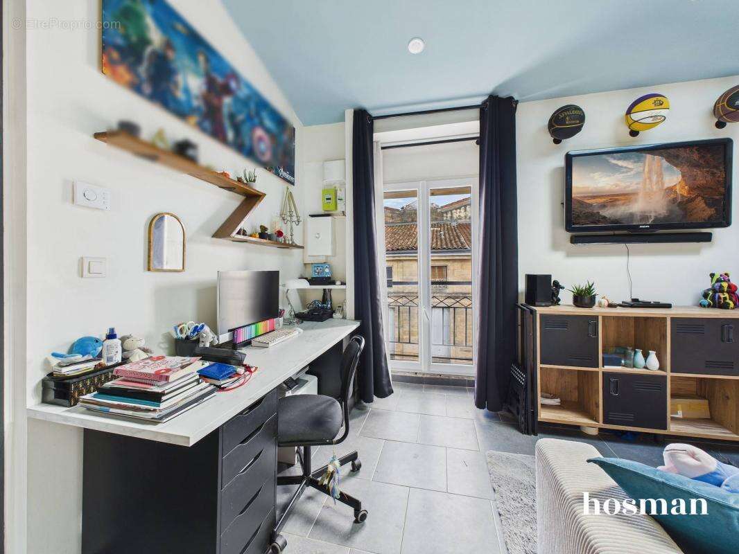 Appartement à BORDEAUX