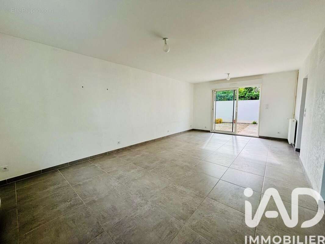 Photo 2 - Maison à TOURS