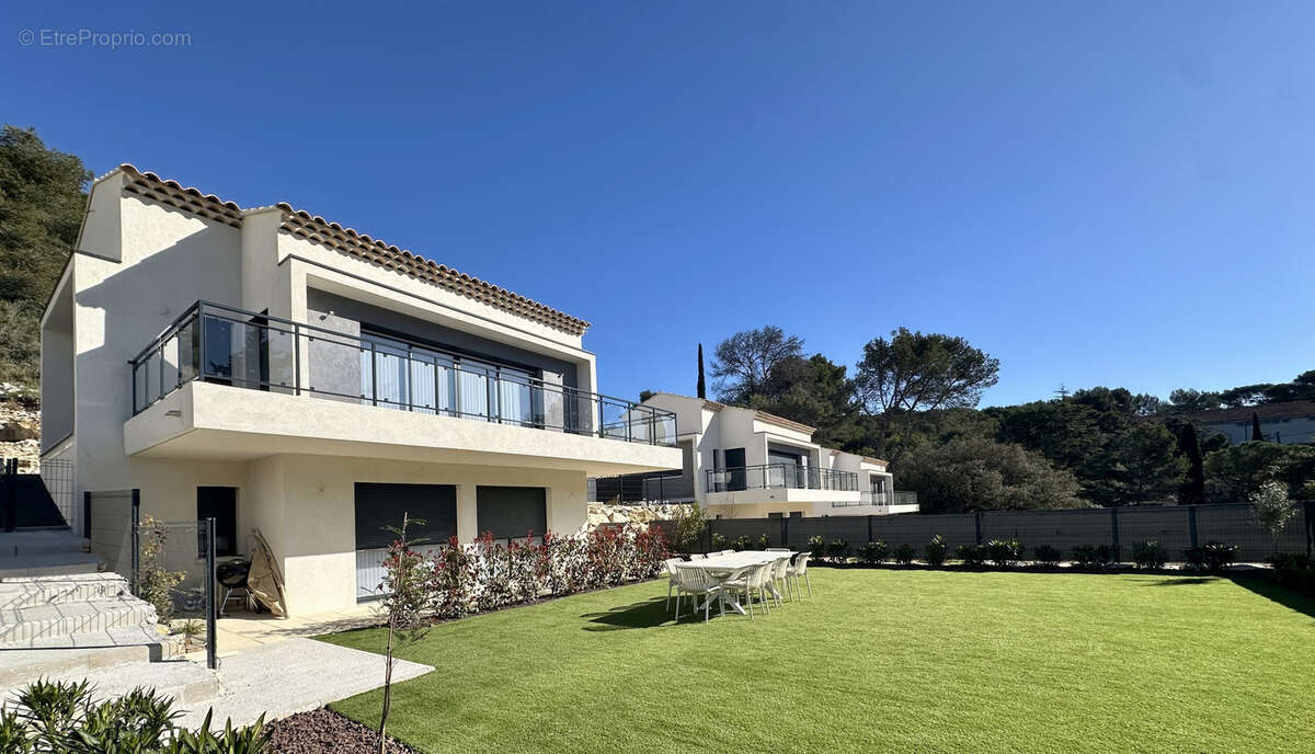 Maison à ROQUEFORT-LA-BEDOULE