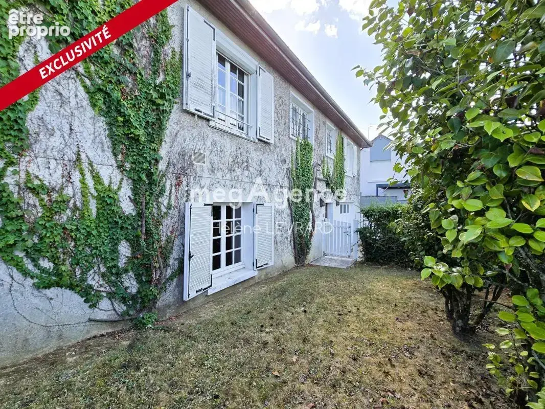 Maison de caractère avec jardin arboré et fort potentiel - photo 11