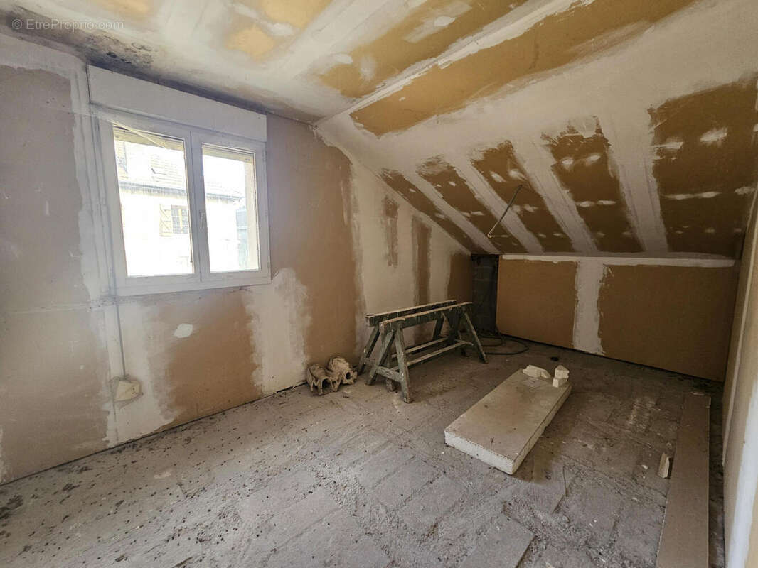 20260331_152027 - Maison à EPINAL