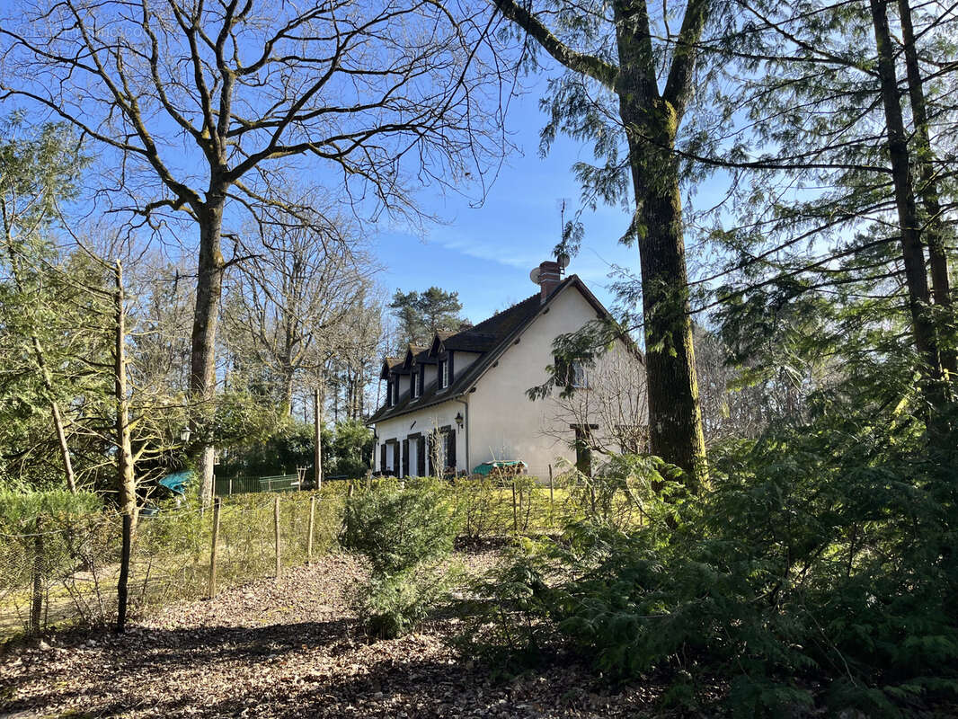 Maison à SURY-AUX-BOIS