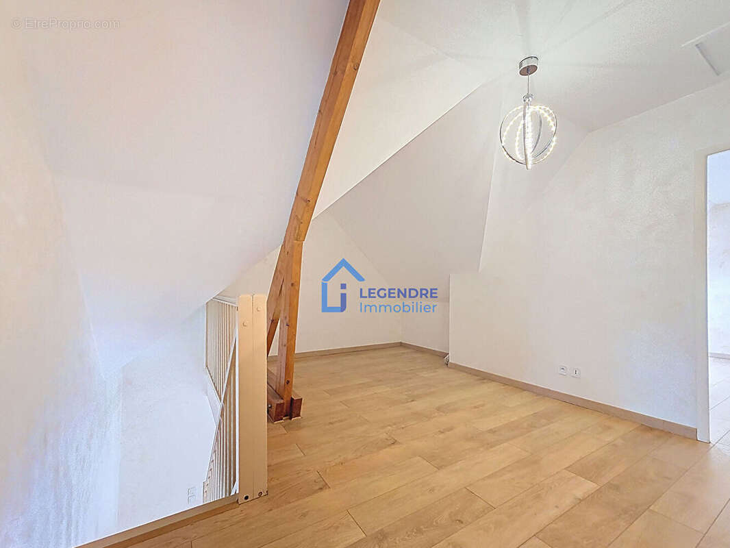 Maison à PIERRELAYE
