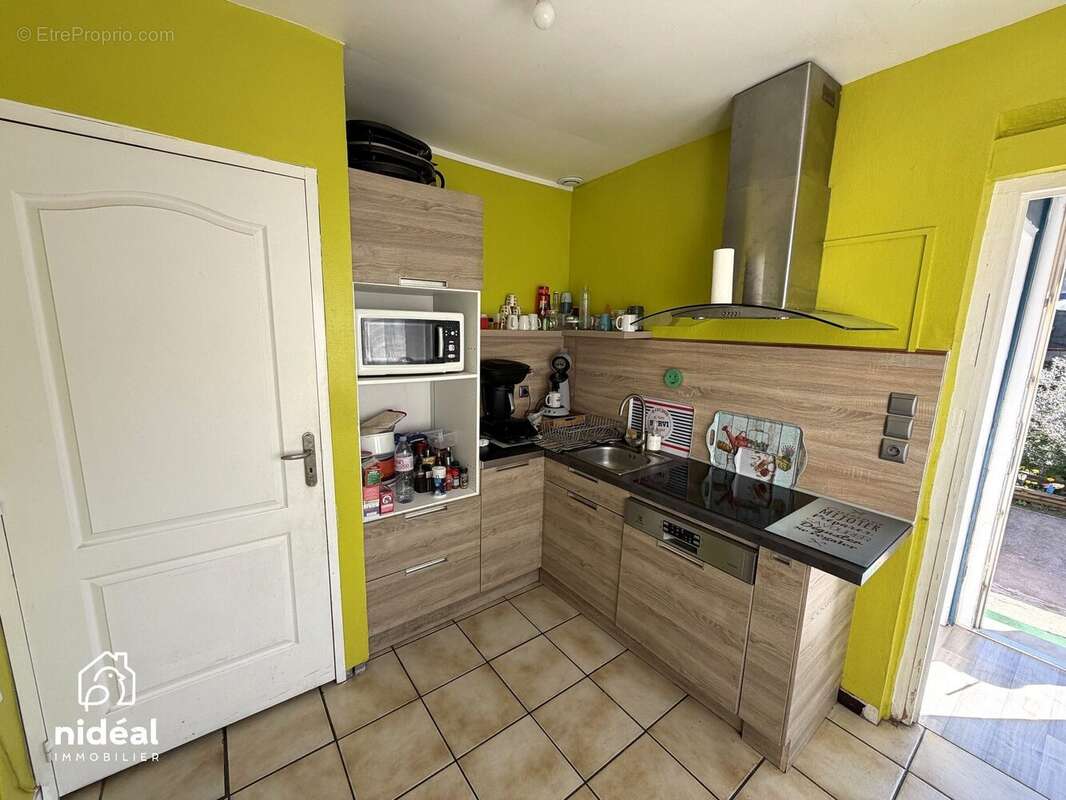Maison 97 m² à Maubeuge  - photo 6