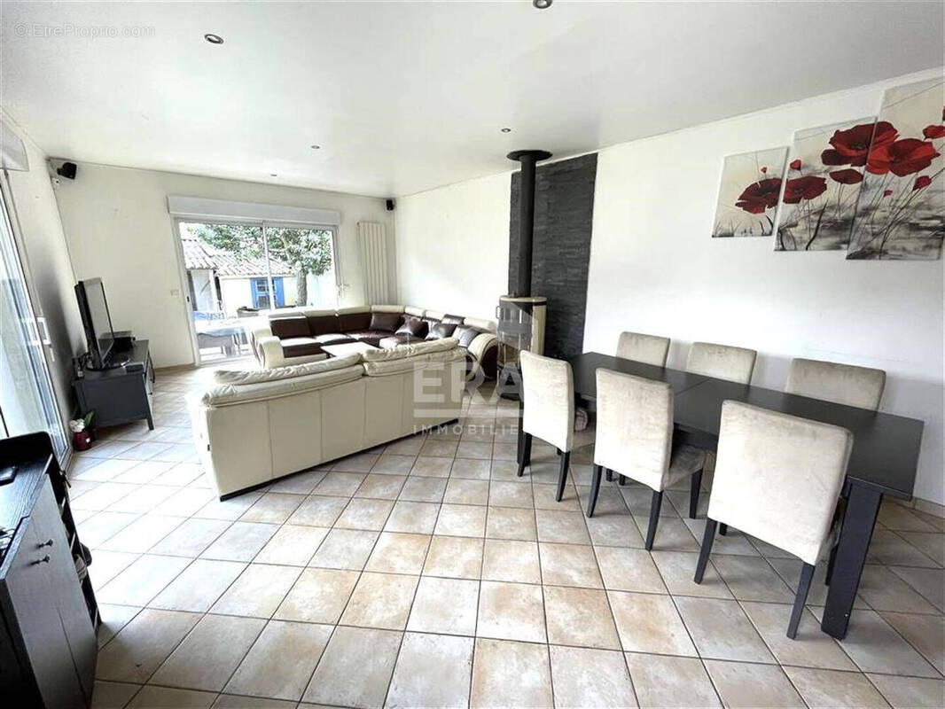 Maison à PONTAULT-COMBAULT