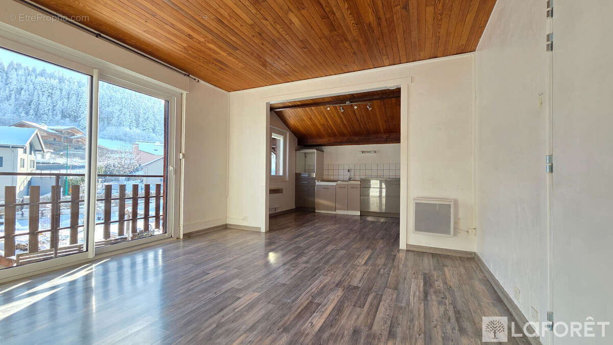 Appartement à GRANGES-NARBOZ