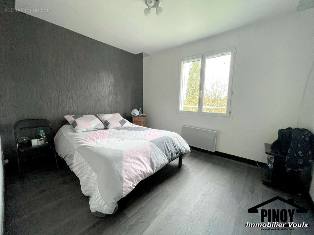 Maison à VILLETHIERRY