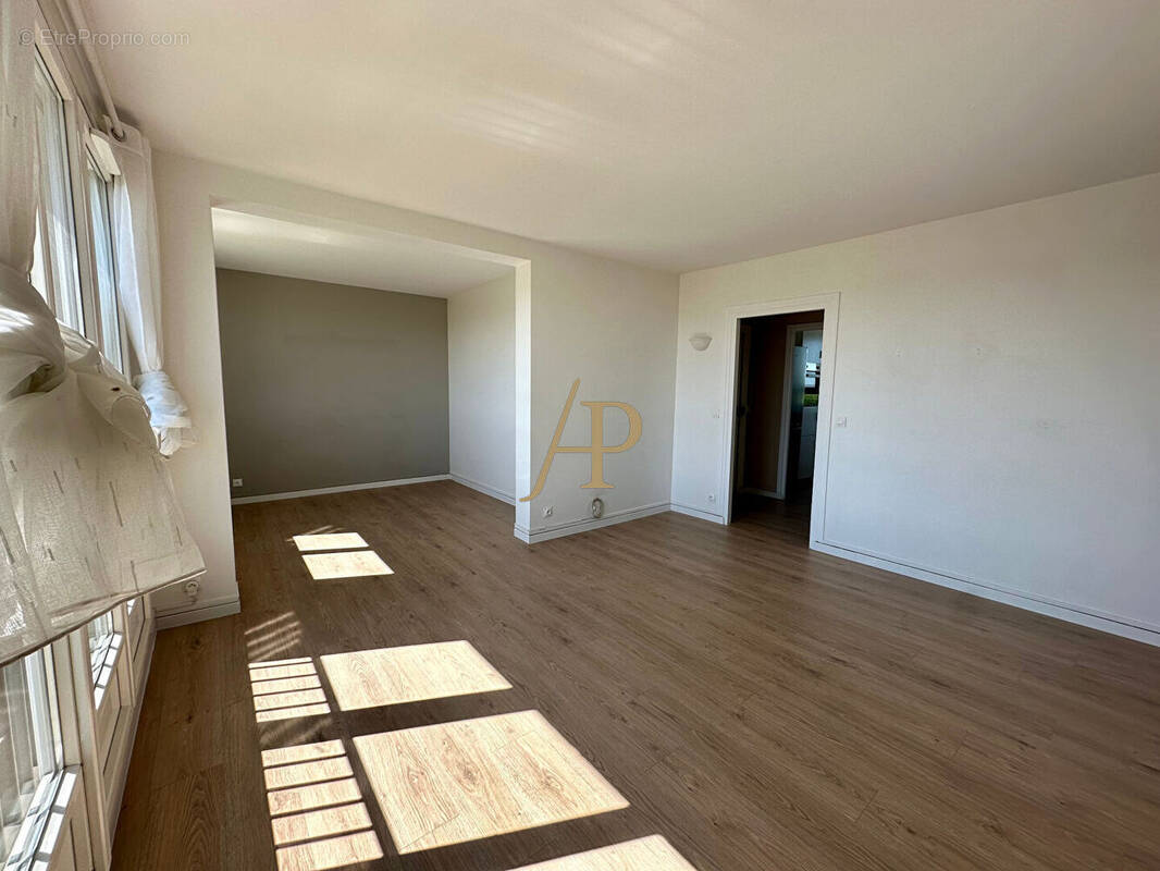 Appartement à SAINT-GERMAIN-EN-LAYE