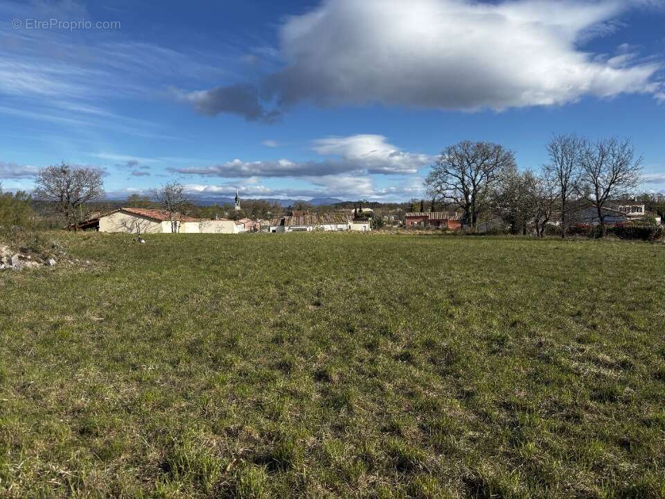 Terrain à BERRIAS-ET-CASTELJAU