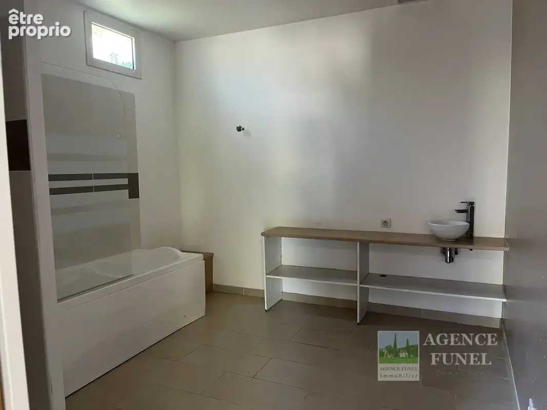 St Vallier-de-Thiey - Appartement 4Pièces + terrasse + parkings + Jardin - photo 9