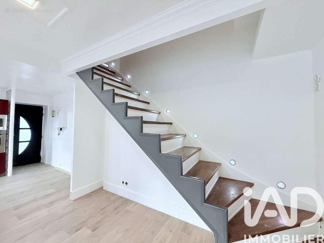 Photo 3 - Maison à PUISEAUX