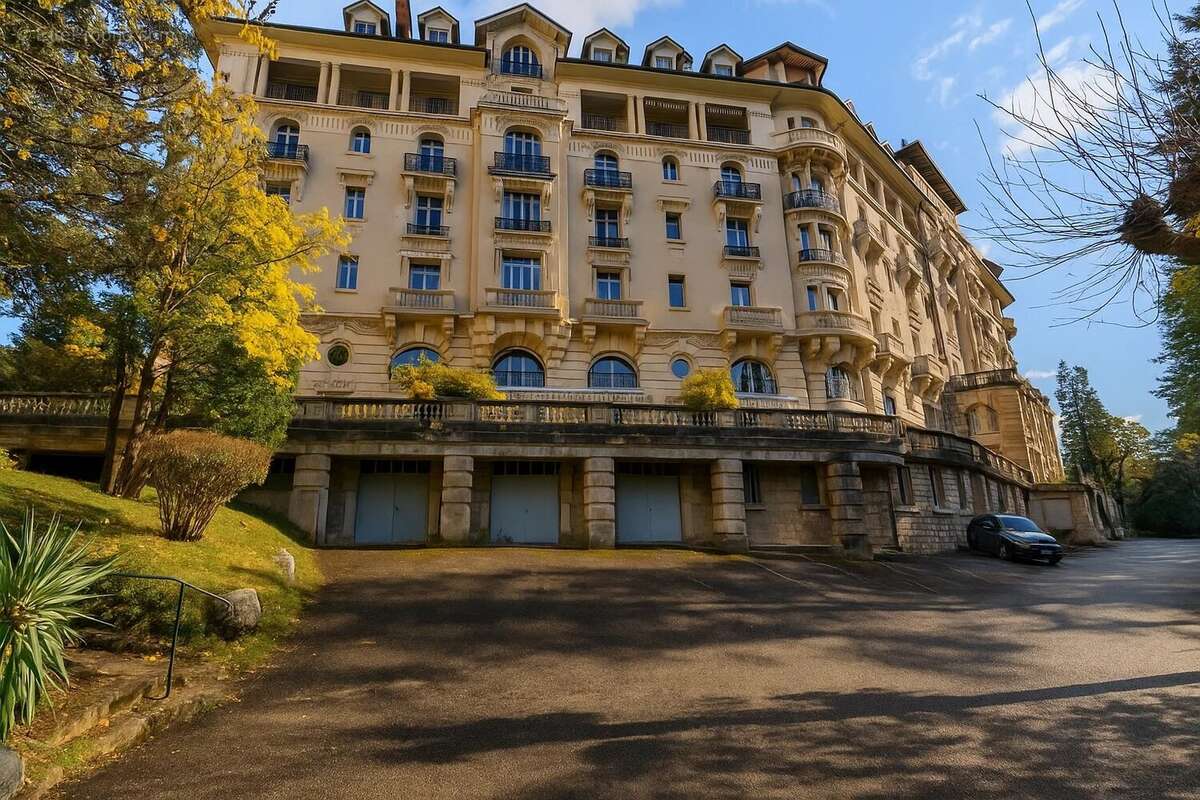 Appartement à AIX-LES-BAINS