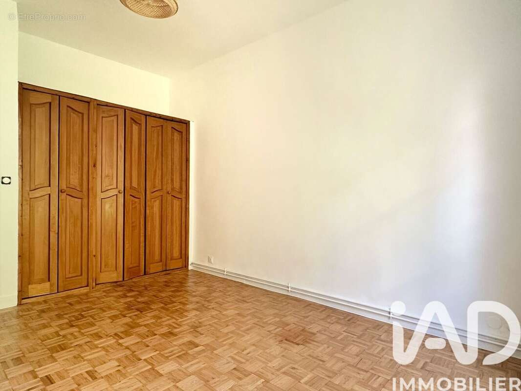 Photo 6 - Appartement à PARIS-18E