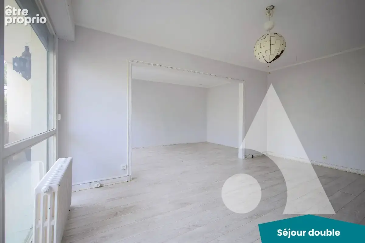 Appartement F4 avec CAVE et BOX FERMÉ secteur Aguado - photo 3