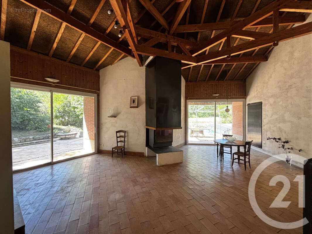 Maison 237 m² à Pechbusque  - photo 2