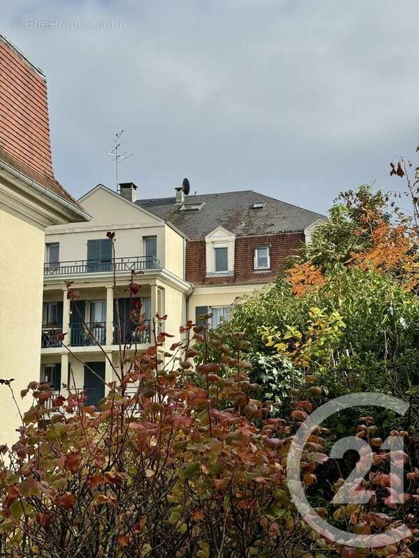 Appartement à FONTAINEBLEAU