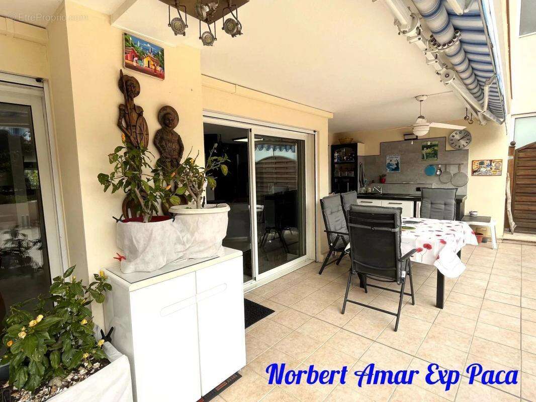 Appartement à FREJUS