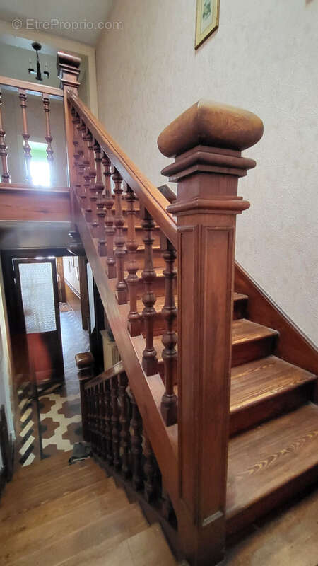 Maison à SAINT-ANDRE-DE-CUBZAC