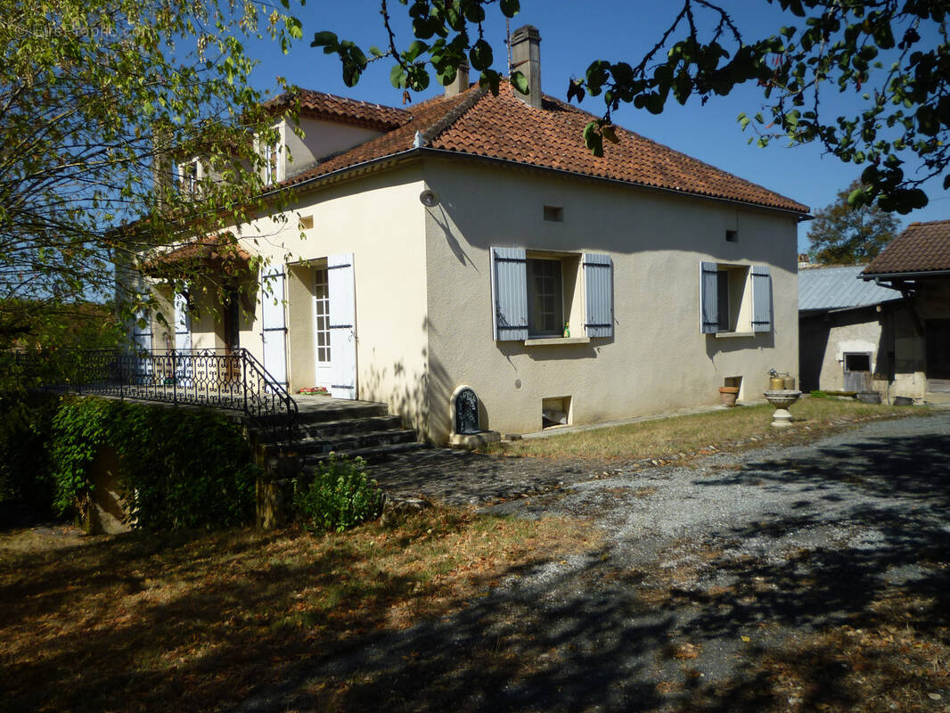 Maison à MASQUIERES