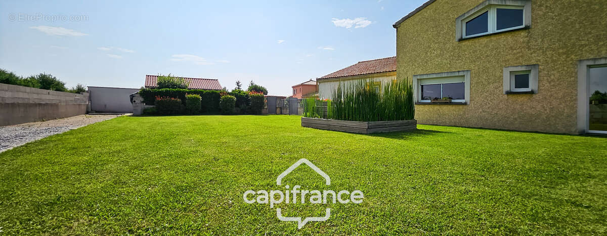 Maison de standing à Vernosc-lès-Annonay – Beaux volumes et parc arboré de plus de 3 000 m² - photo 39