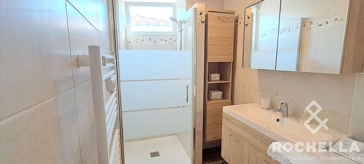 Maison 108 m² à Rochefort  - photo 6