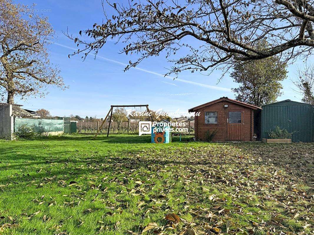 Maison à LALANDE-DE-POMEROL