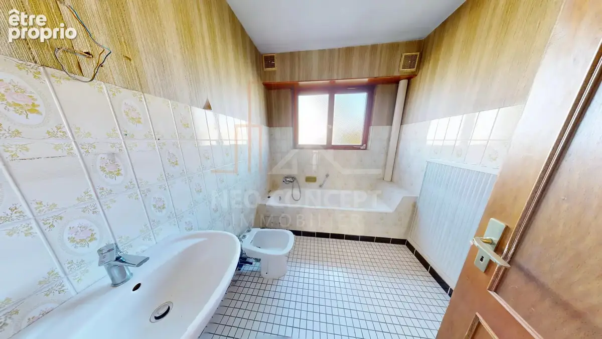 Grande maison 8 pièces à Niederroedern - photo 9