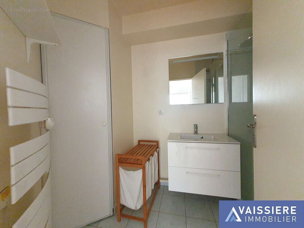 Appartement à SURESNES