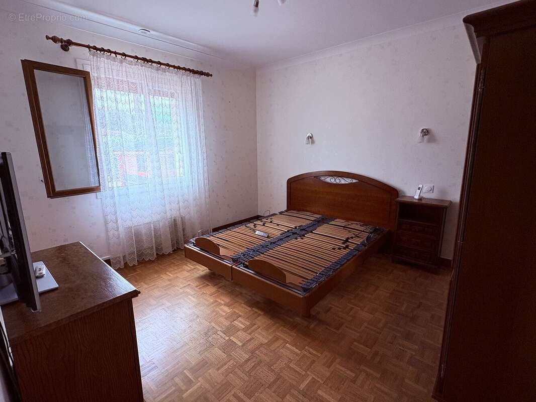 Maison à LA VERPILLIERE