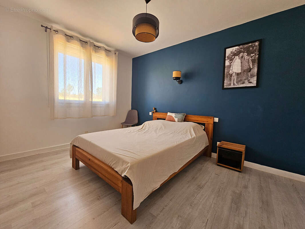 Maison 4 pièces 92 m2 sur 3270m² de terrain - photo 7