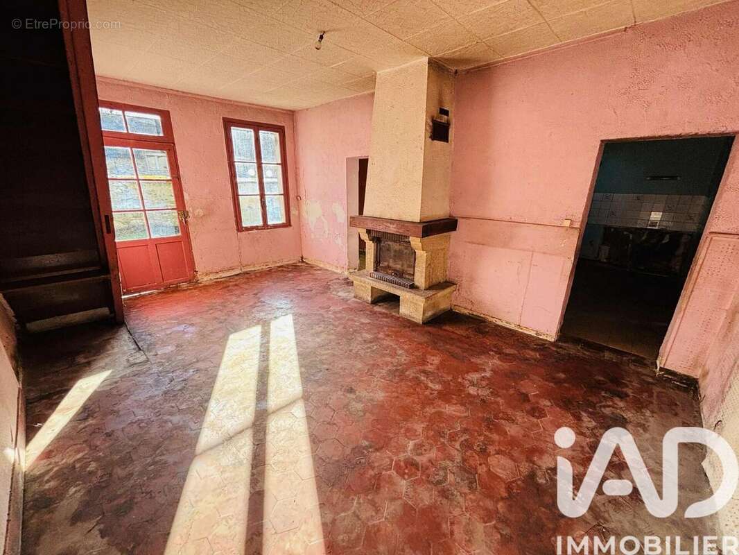 Photo 2 - Maison à LA FERTE-MILON