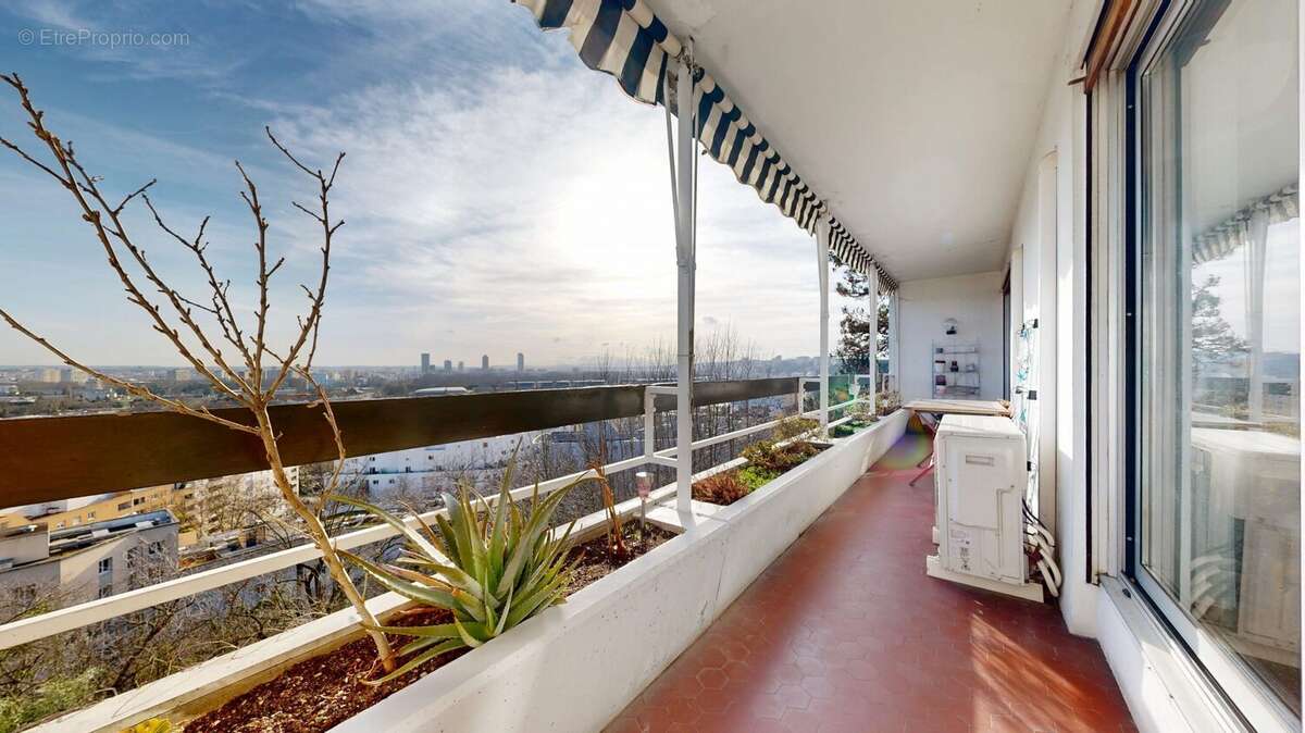 Appartement à CALUIRE-ET-CUIRE
