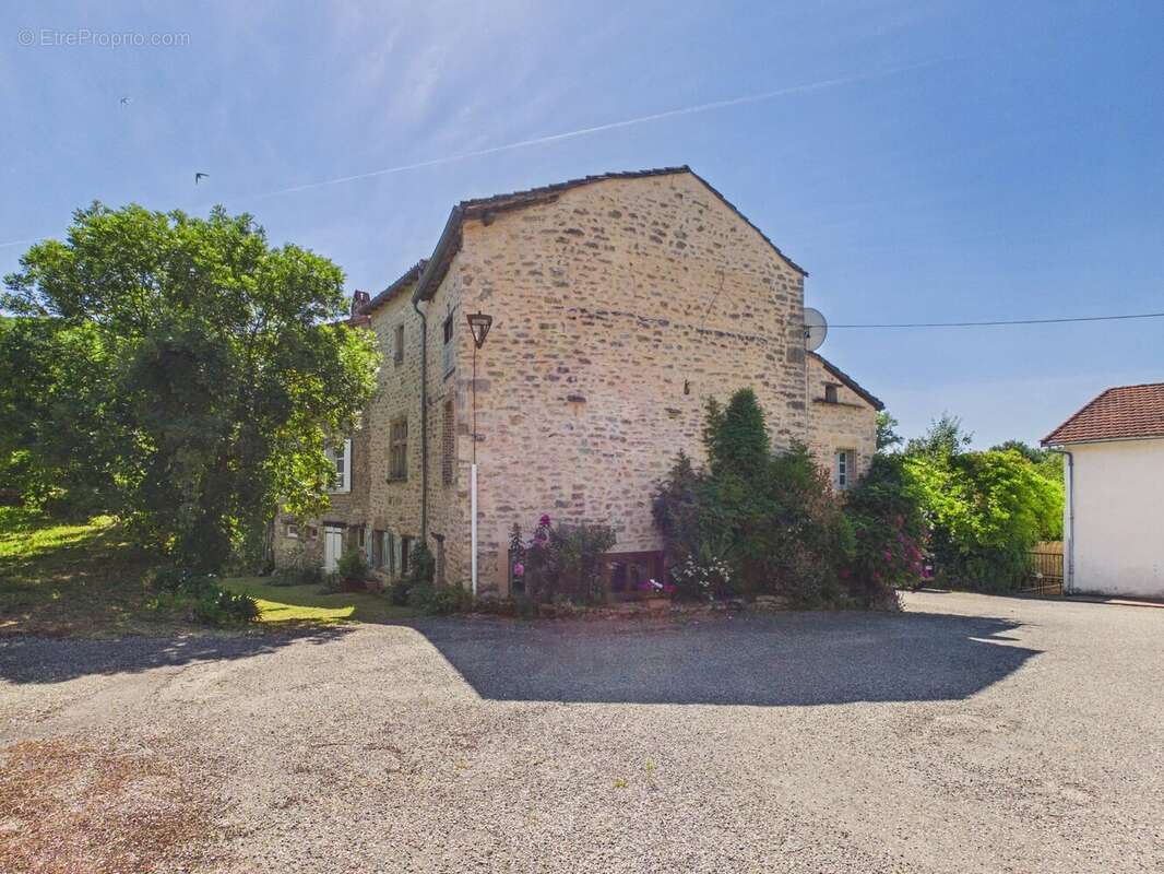 Maison à VAREN