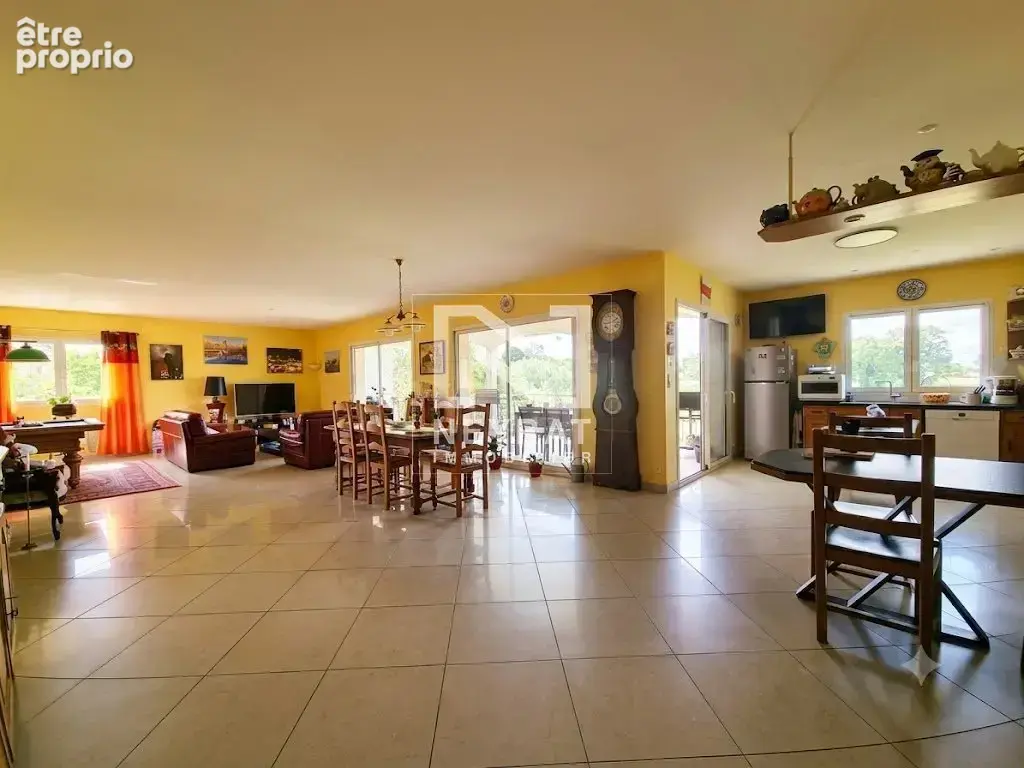 Belle maison de 226m² - photo 2