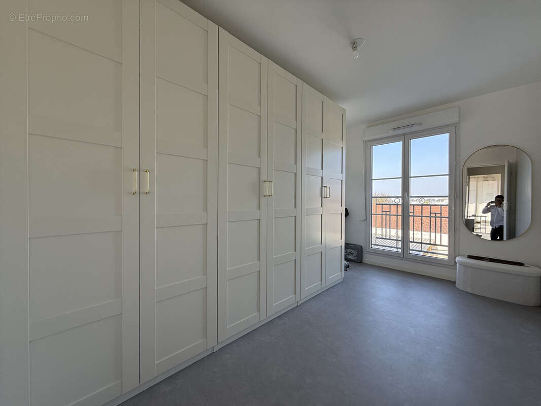 Appartement à LE BLANC-MESNIL