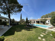 Maison à SAINT-QUENTIN-LA-POTERIE
