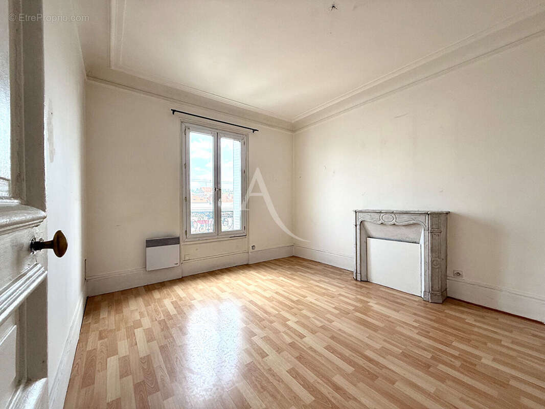 Appartement à VILLEMOMBLE