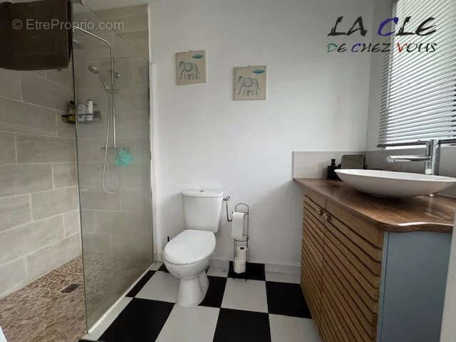 Maison à COULONGES-SUR-L&#039;AUTIZE