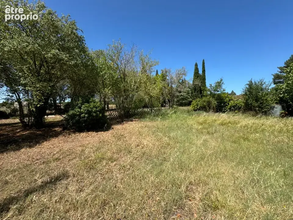 Terrain 760 m² à Villepinte  - photo 1