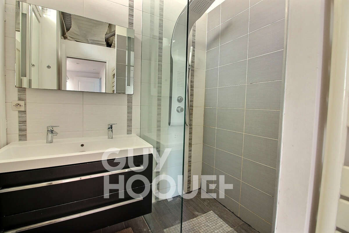 Appartement à RUEIL-MALMAISON