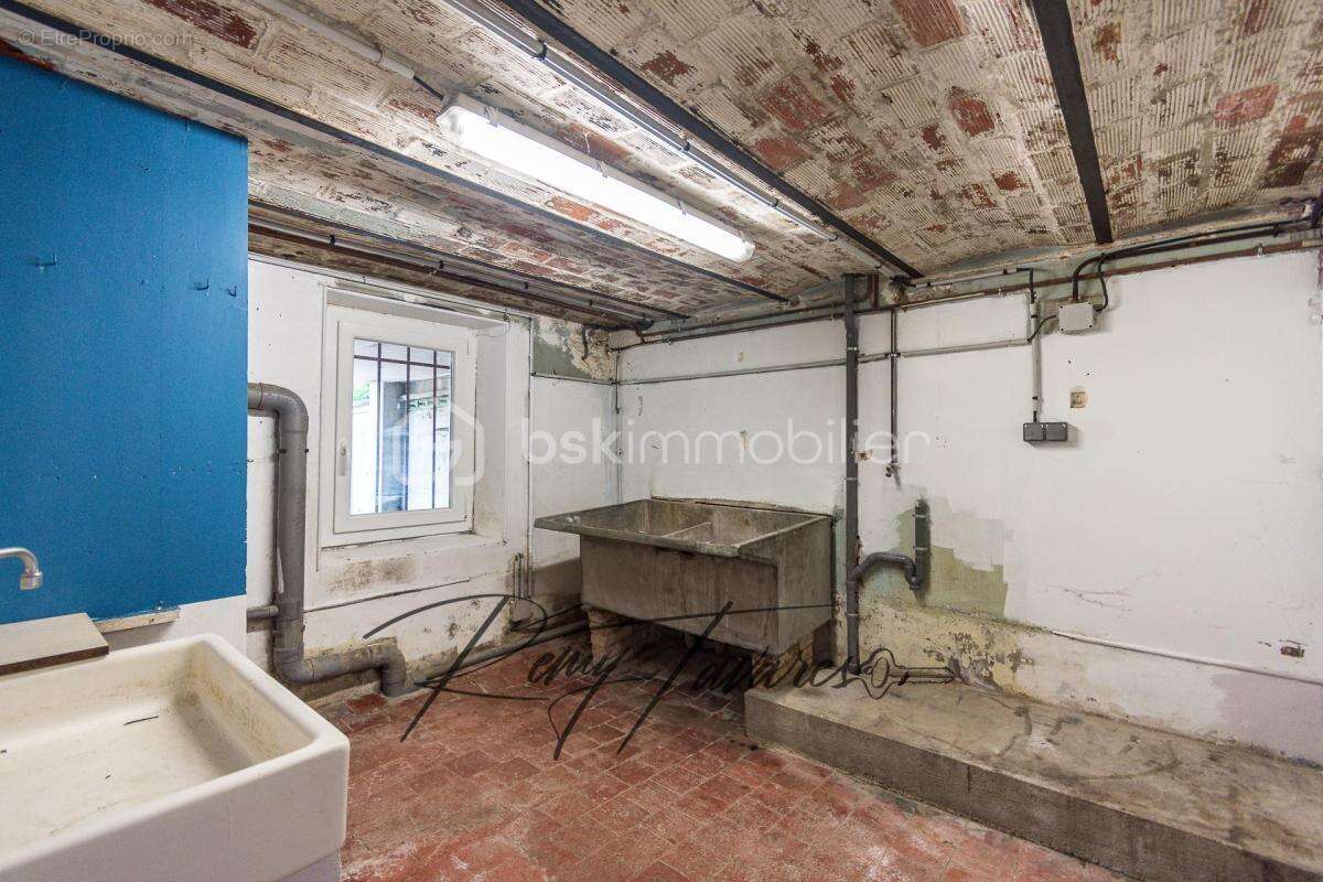 EXCLUSIVITÉ - Elégante Maison en Pierre de Meulière avec Grand Jardin - 5 min à pied de la Gare - photo 23