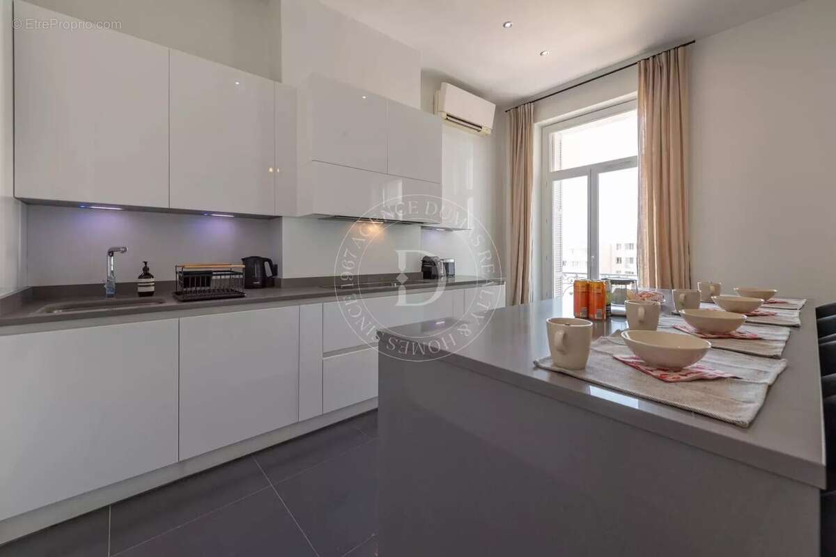 Appartement à BEAULIEU-SUR-MER