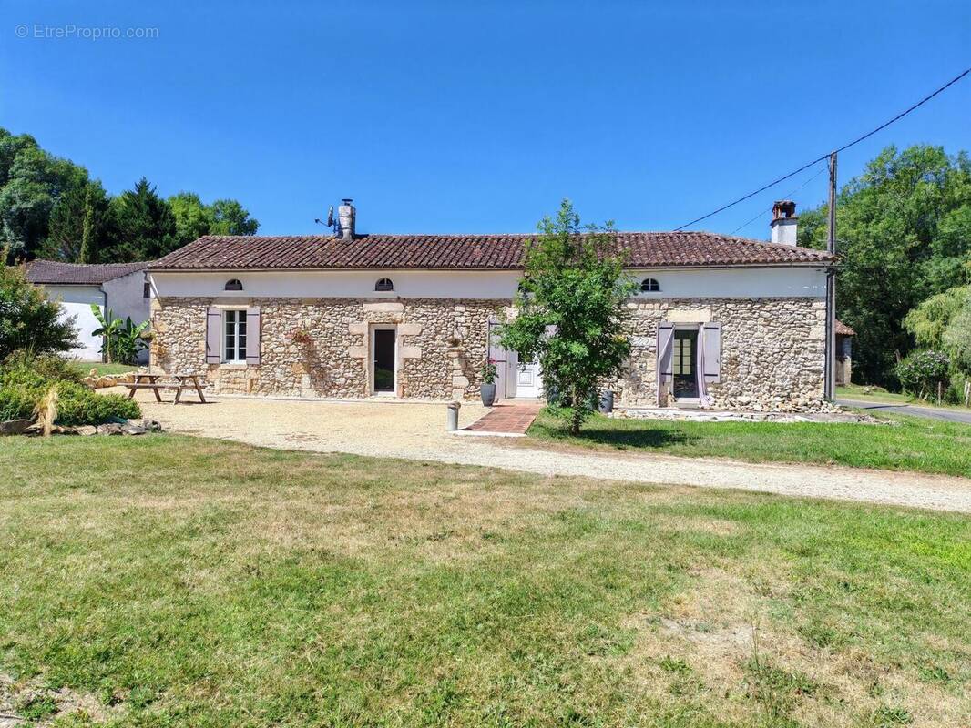 Photo 1 - Maison à NOAILLAN